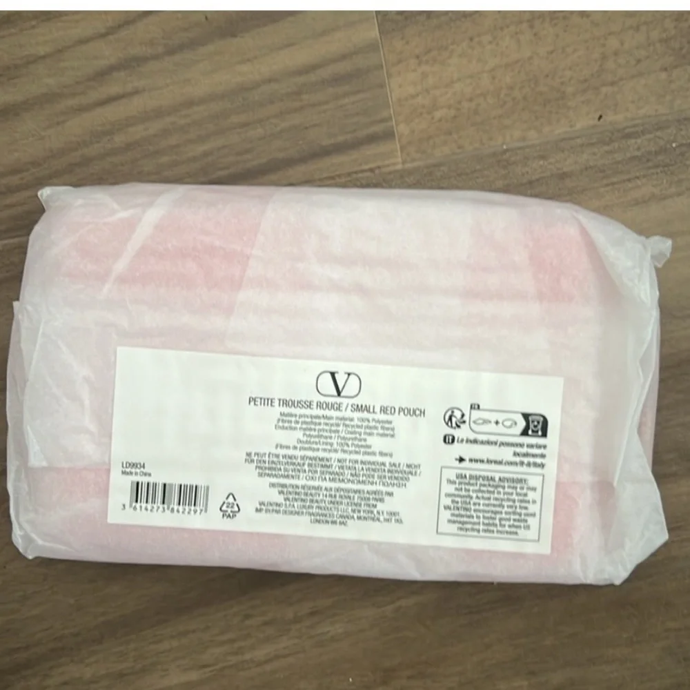 Valentino beauty set - Picture 6 of 14